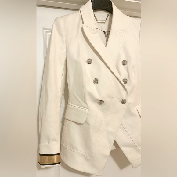 Silent Luxury Blazer, Ecru color, size 0 - Picture 7 of 13